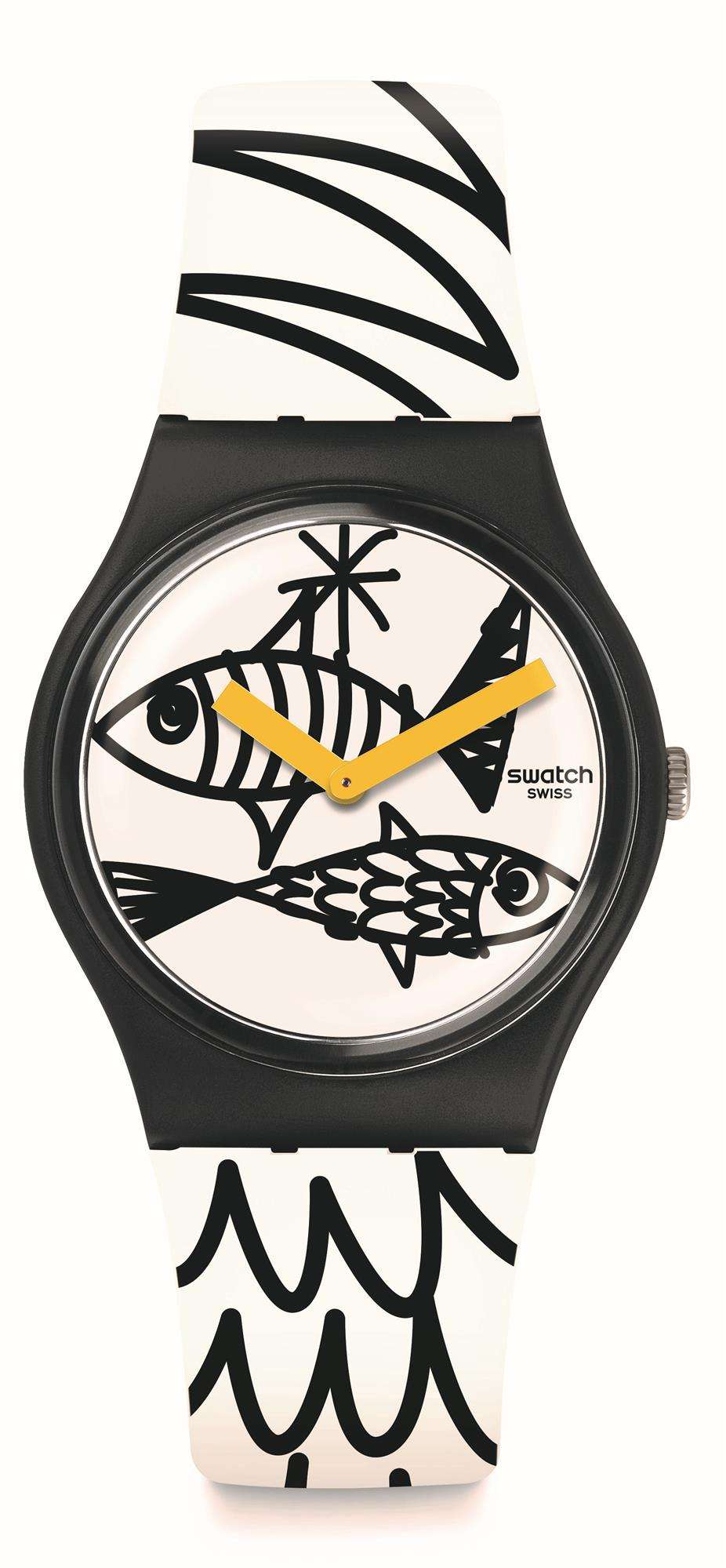 Boys fish-themed wristwatch with black strap and round white dial with yellow hands
