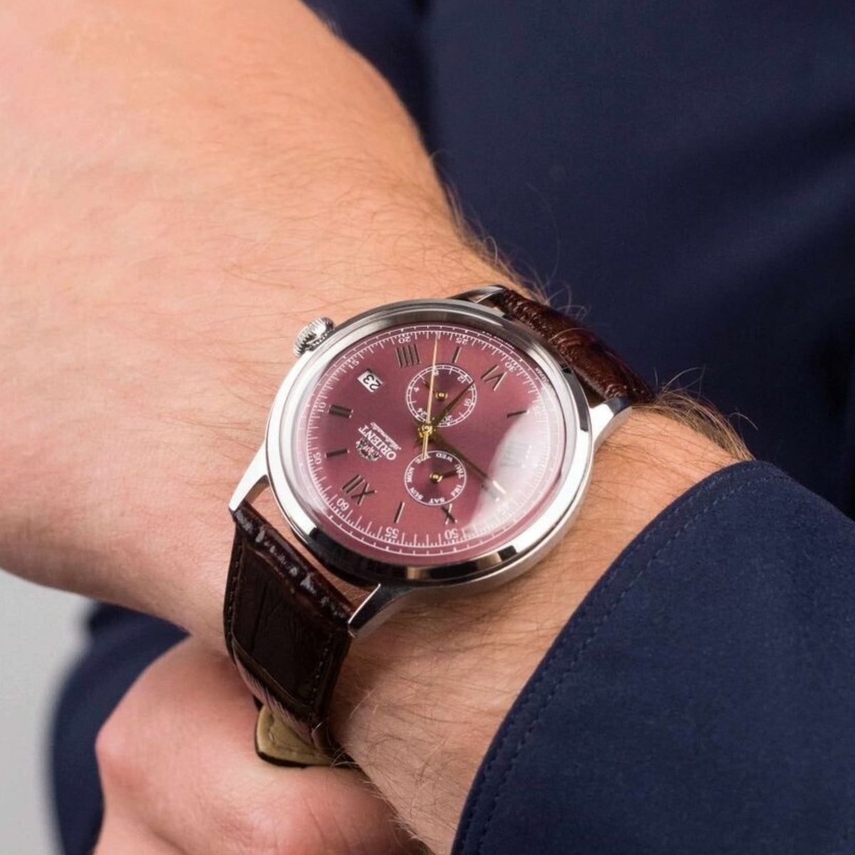 Montre automatique homme Orient Bambino 40,5 mm cadran bordeaux cuir RA-AK0705R30B