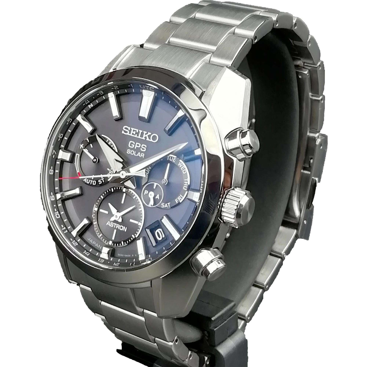 Men's Seiko GPS Solar watch, black dial with subdials, stainless steel bracelet