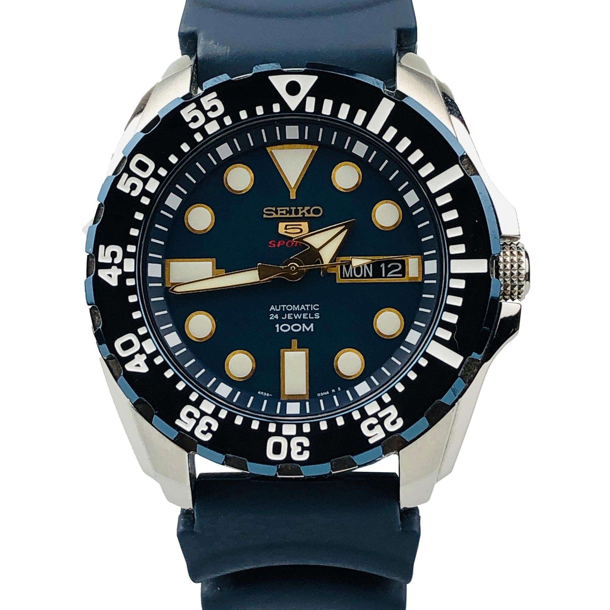 Men's Seiko 5 Sports automatic watch, blue dial with date window at 12 and blue silicone strap