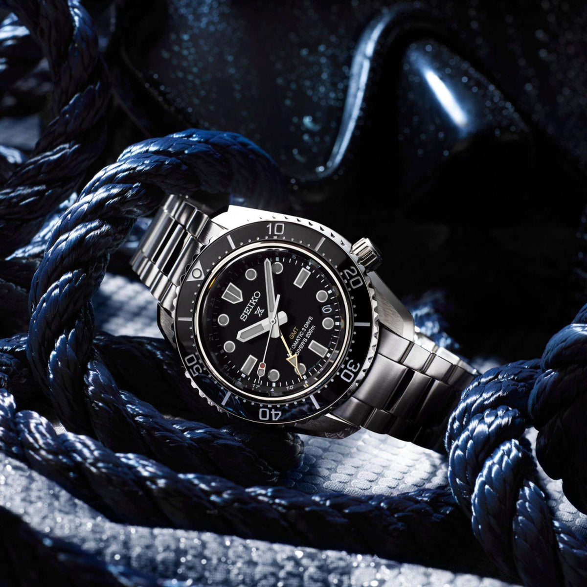 Seiko Prospex SPB383J1 automatic divers watch resting on thick blue rope