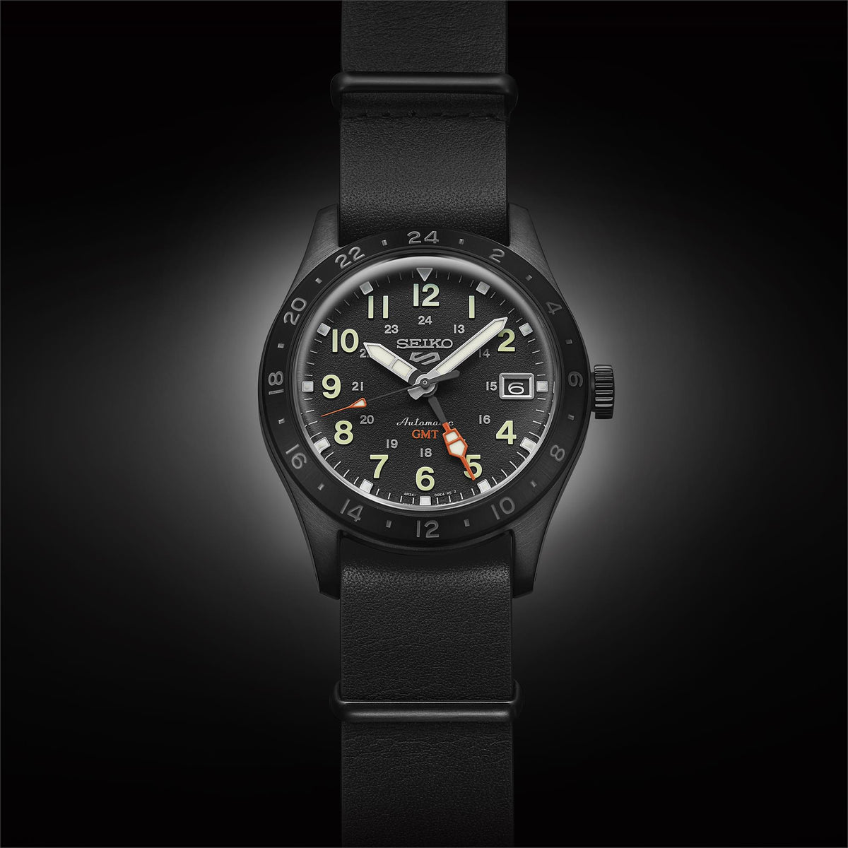 Seiko 5 Sports SSK025K1 straight front studio view on dark background
