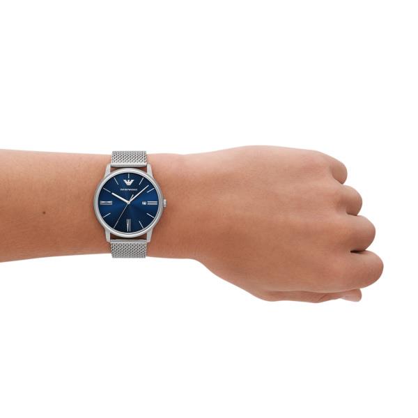 Mens wrist quartz watch with blue dial and steel mesh bracelet.