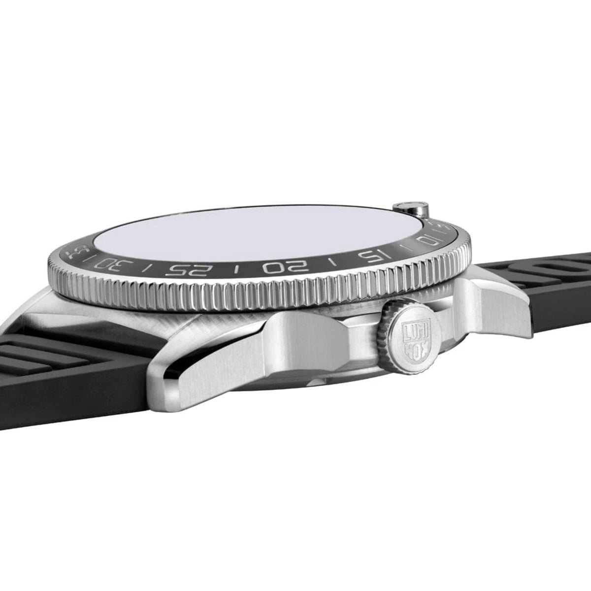 Luminox Pacific Diver side profile with ridged bezel and screw-down crown on rubber strap