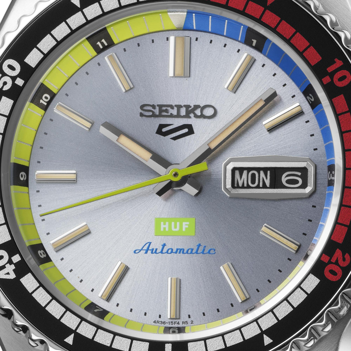 Seiko 5 Sports x HUF SRPL33K1 luminous hands and hour markers detail