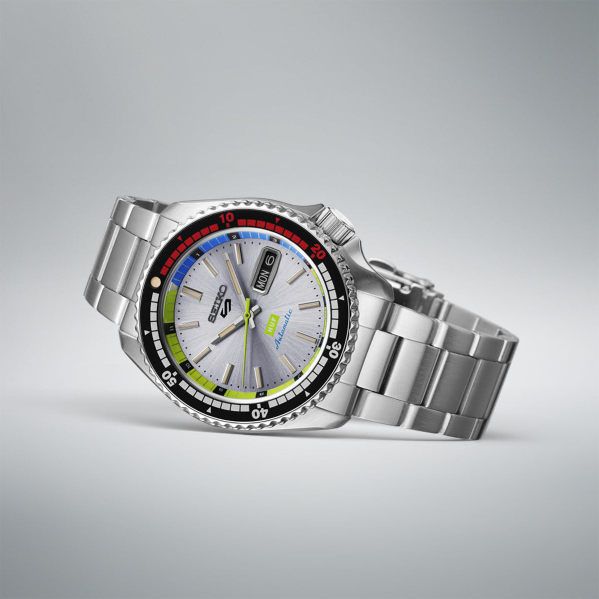 Seiko 5 Sports x HUF SRPL33K1 horizontal profile resting view