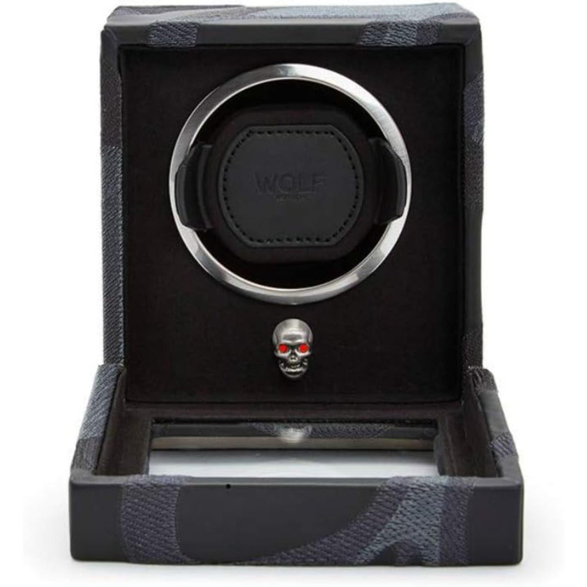 Single watch winder with circular rotor and Wolf logo pad on inner back panel