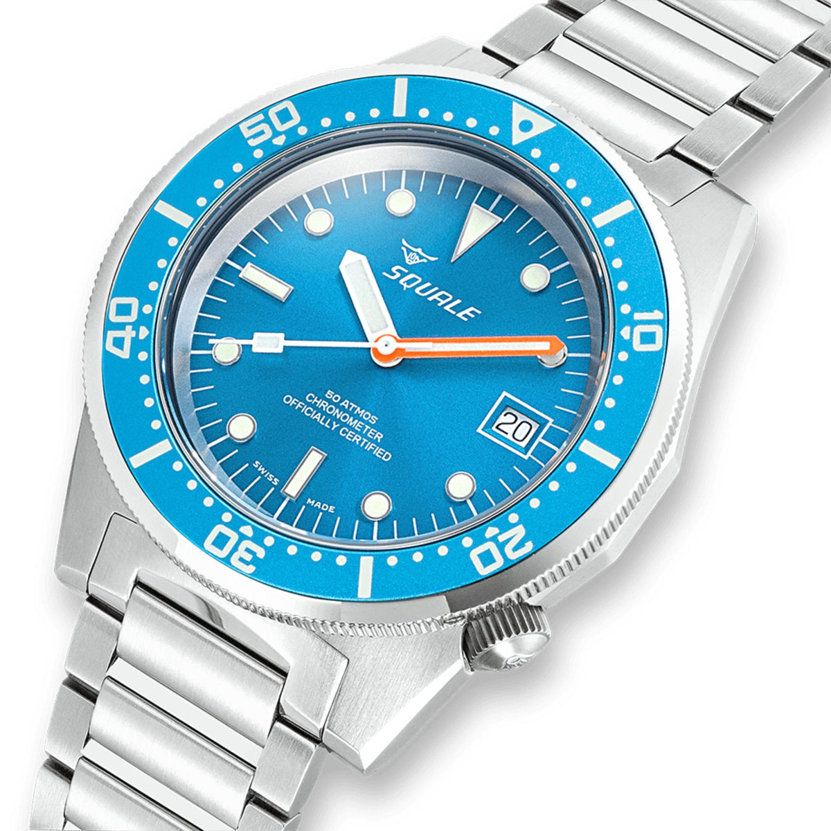 Men's diver-style automatic watch, bright blue dial, steel bracelet close-up