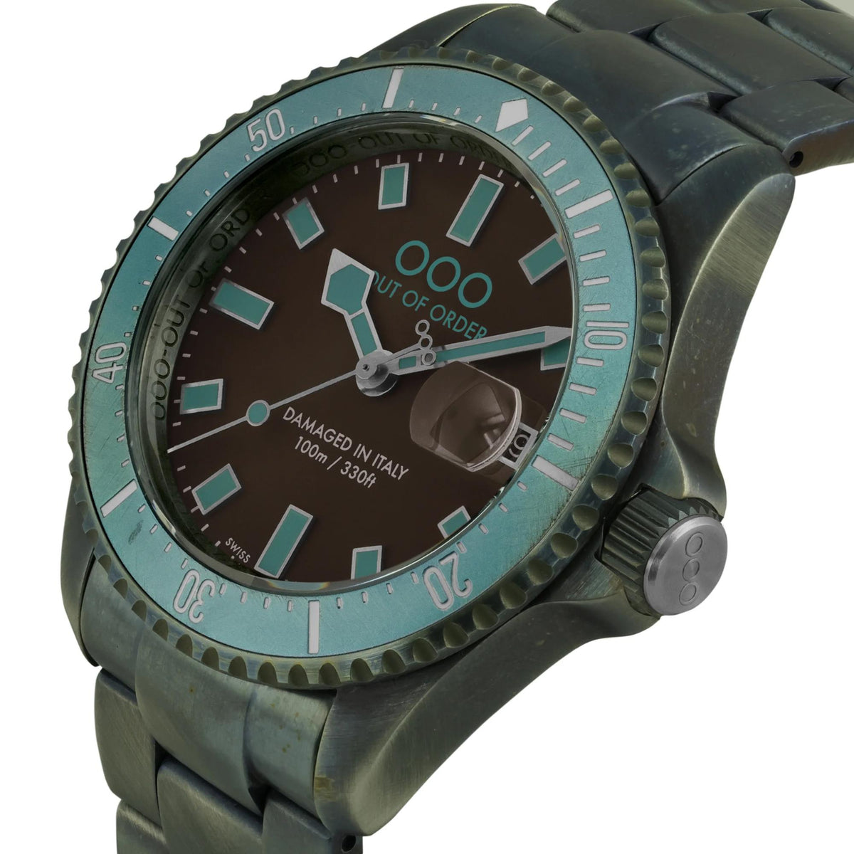 Men's brown dial quartz watch with metal strap and crown on side