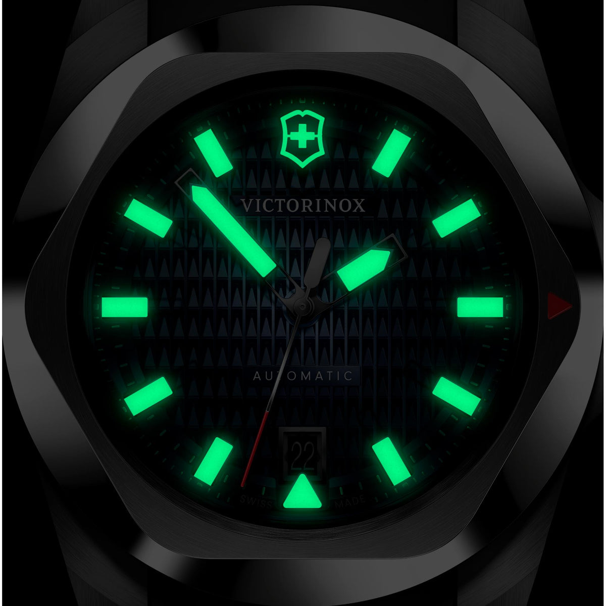 Close-up of Victorinox I.N.O.X. 242020 highlighting luminous hands