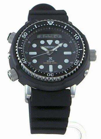 Seiko Prospex dive watch close front view with black dial, luminous markers, and rubber strap