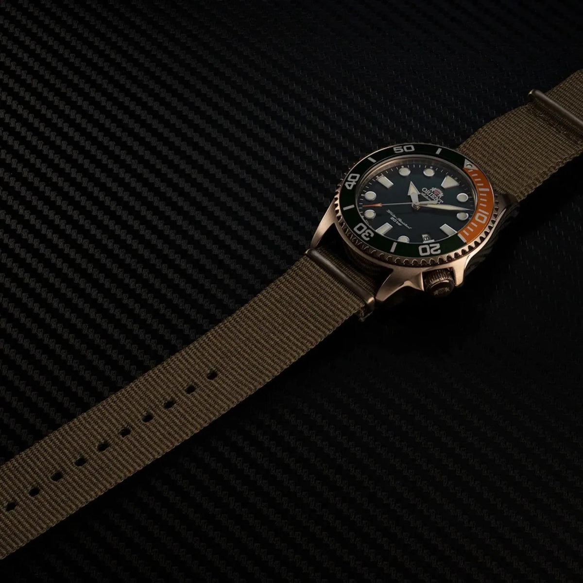 Orient RA-AC0K04E30B