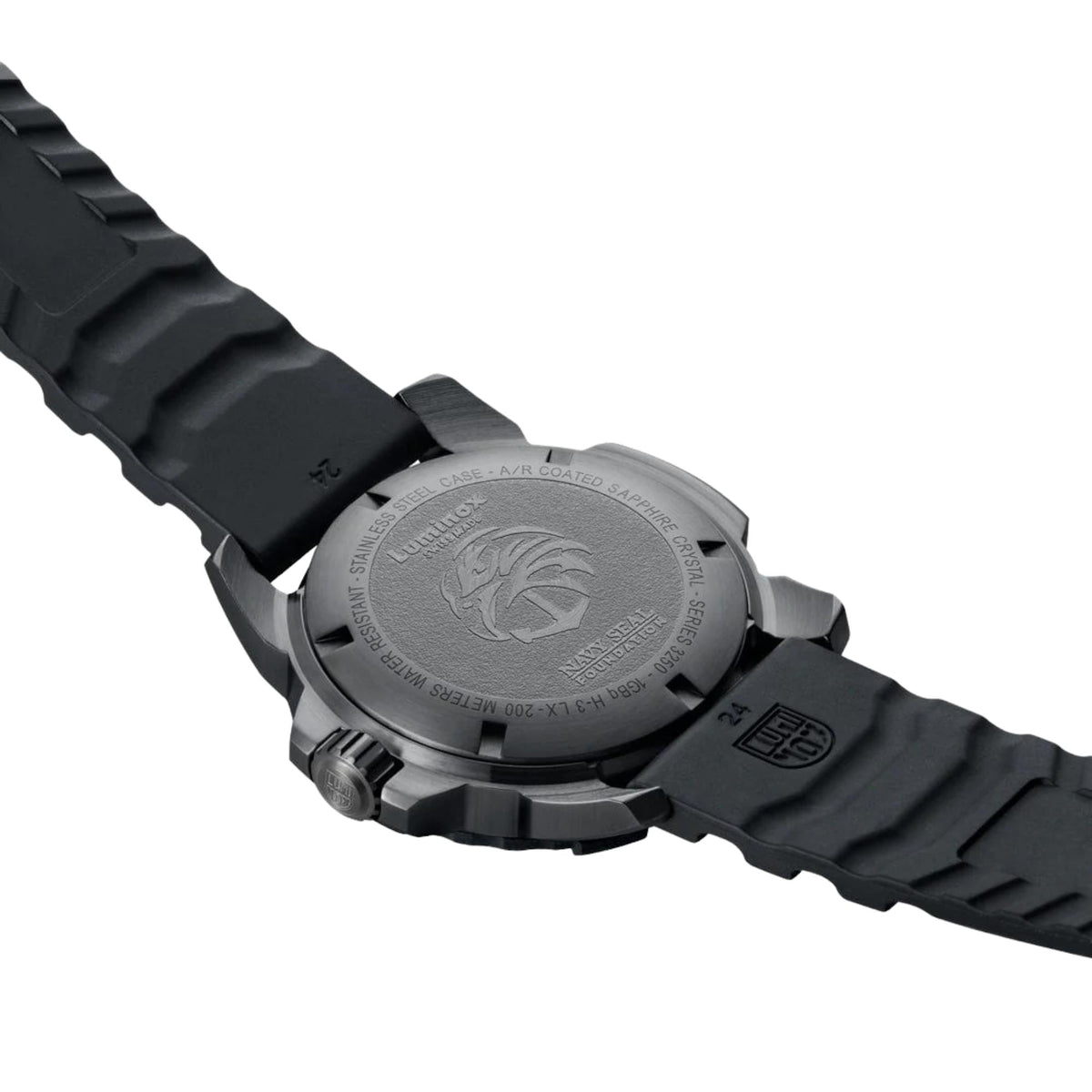 Quartz dive watch back with engraved steel caseback and black rubber strap