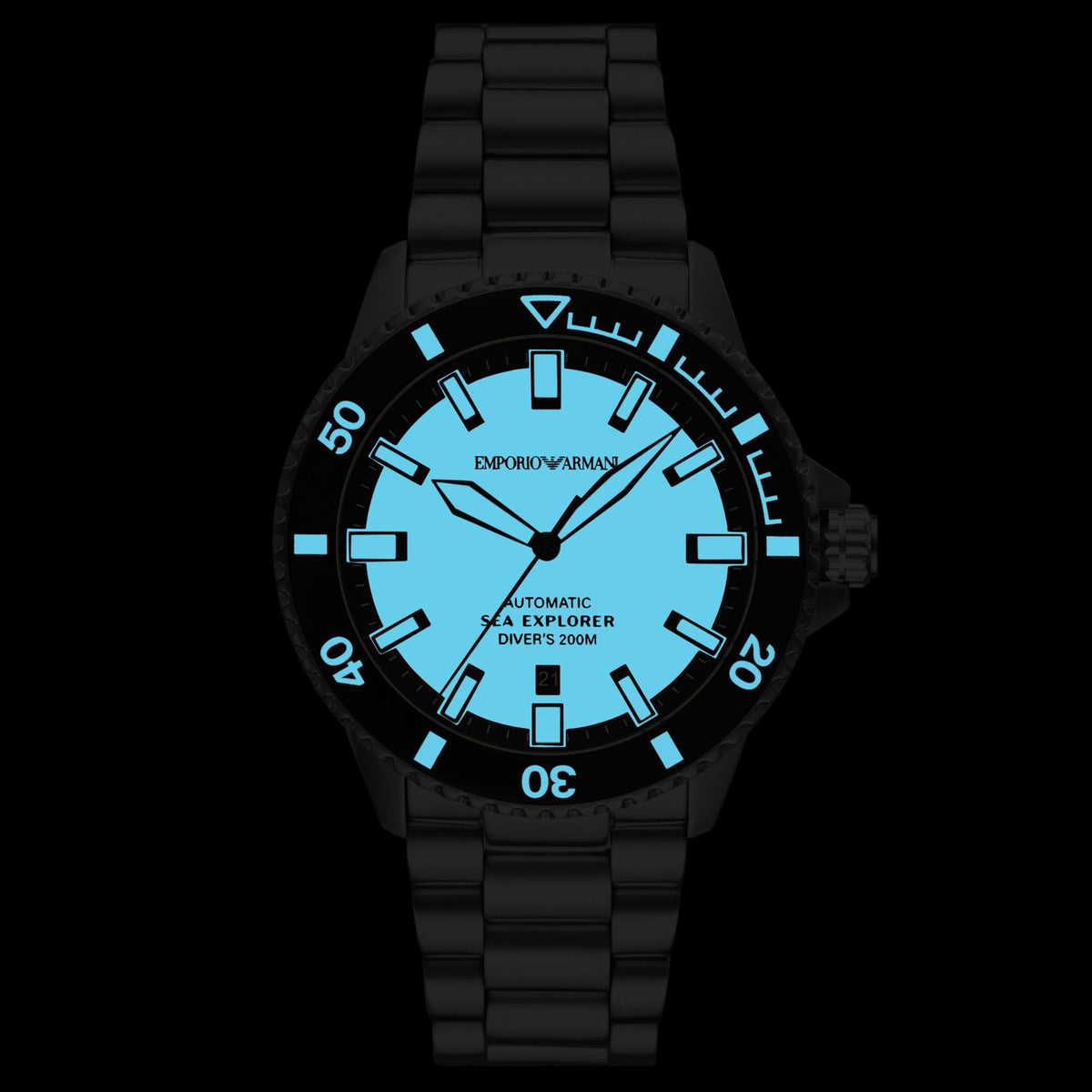Emporio Armani Sea Explorer AR60083 luminous dial in the dark