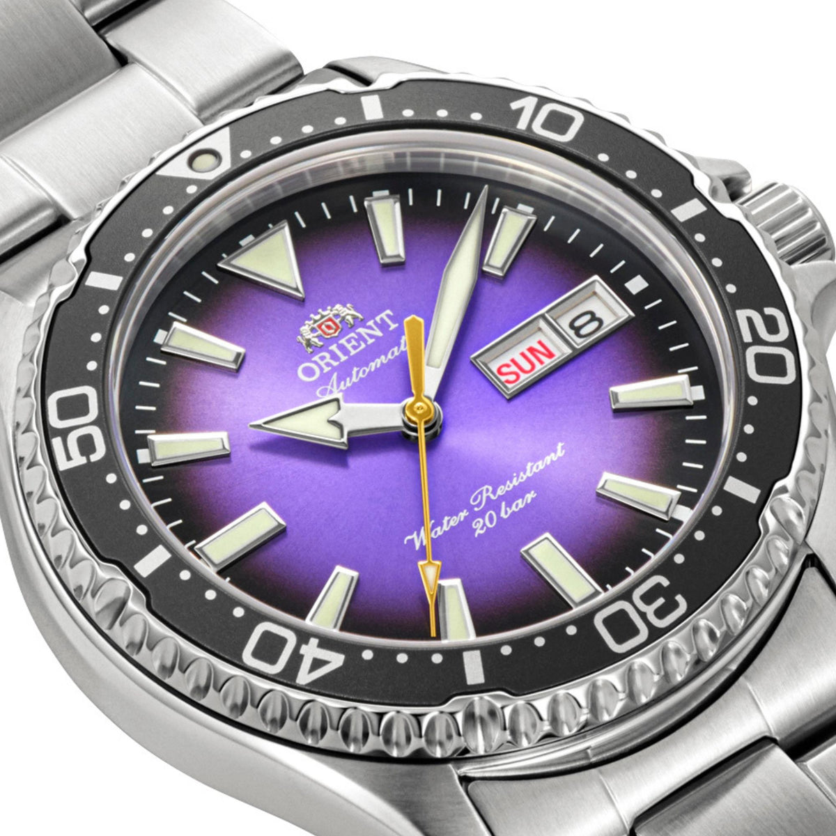 Orient Mako Kamasu mens automatic watch RA-AA0827V39B showing purple dial and contrasting black bezel