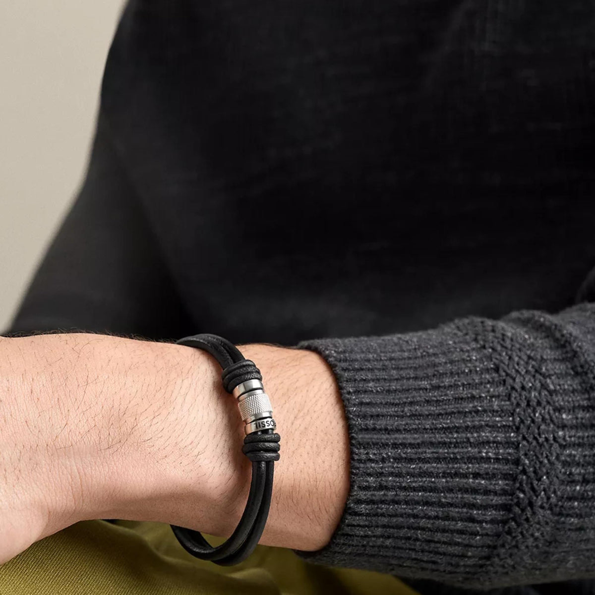 Fossil Machine Rondelles 200mm Black Leather Multi-Strand Mens Bracelet JF05008040