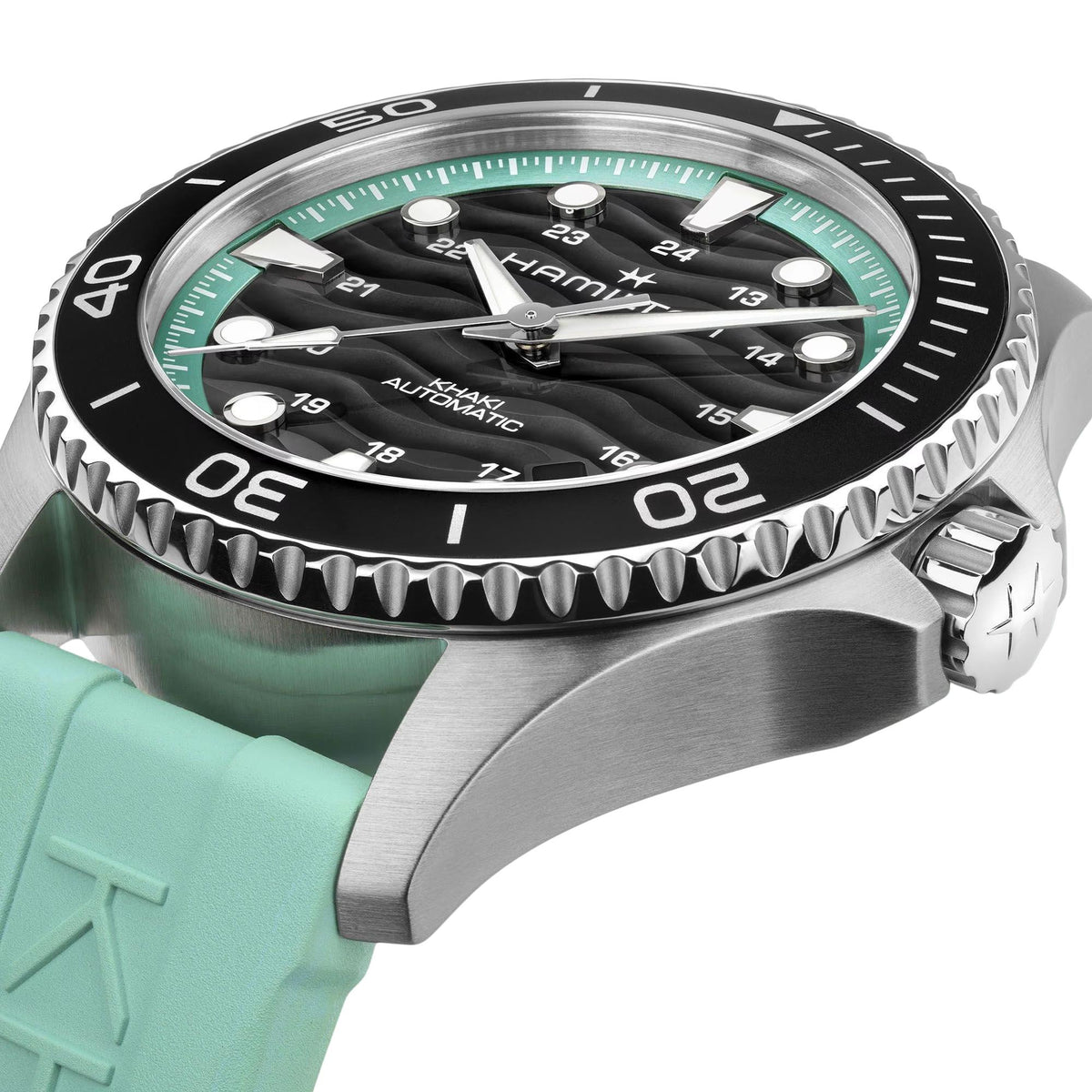 Hamilton Khaki Navy Scuba 40mm Black Dial Rubber Mens Automatic Watch H82415331