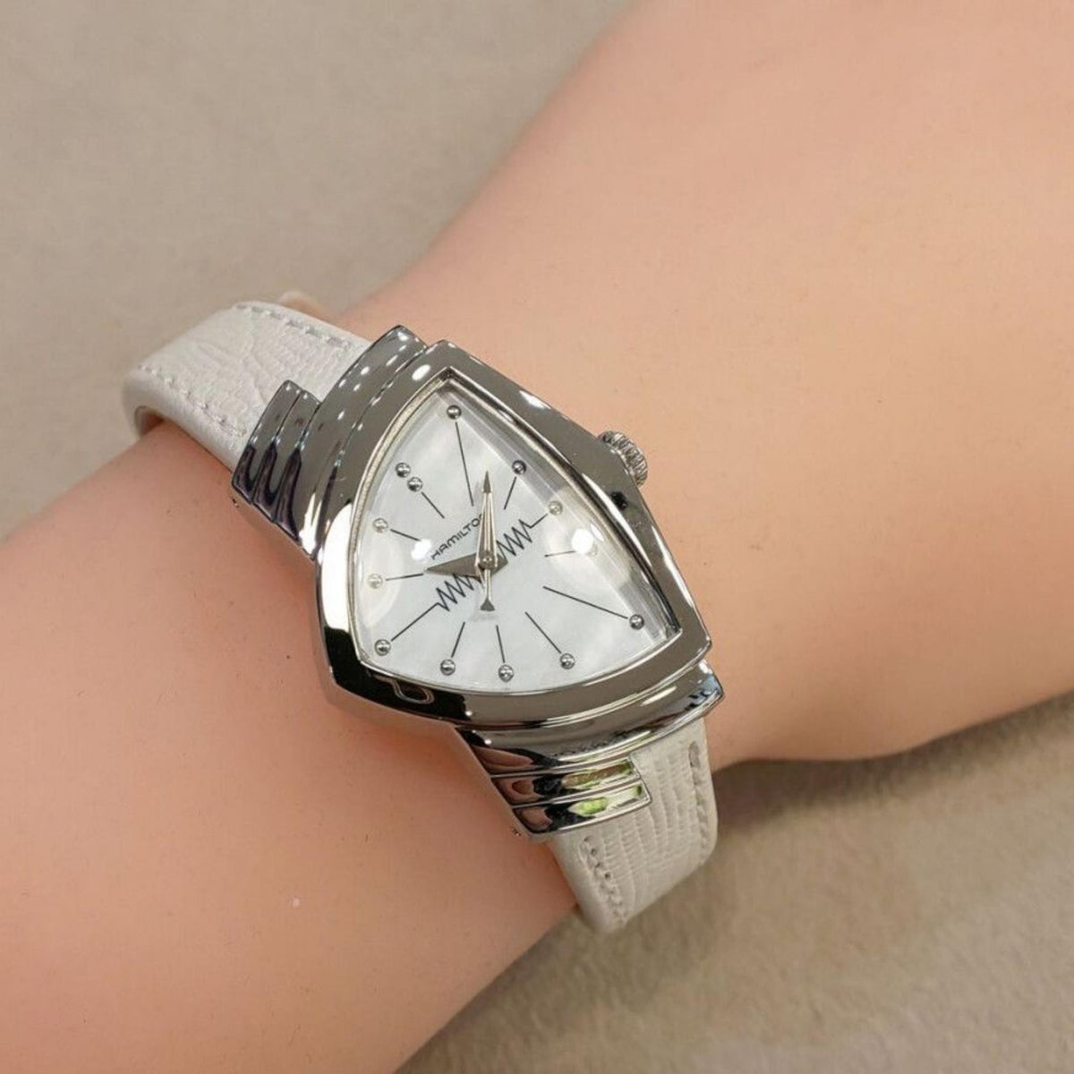 Hamilton Ventura 24mm Mother of Pearl Dial Leather Ladies Quartz Watch H24211852