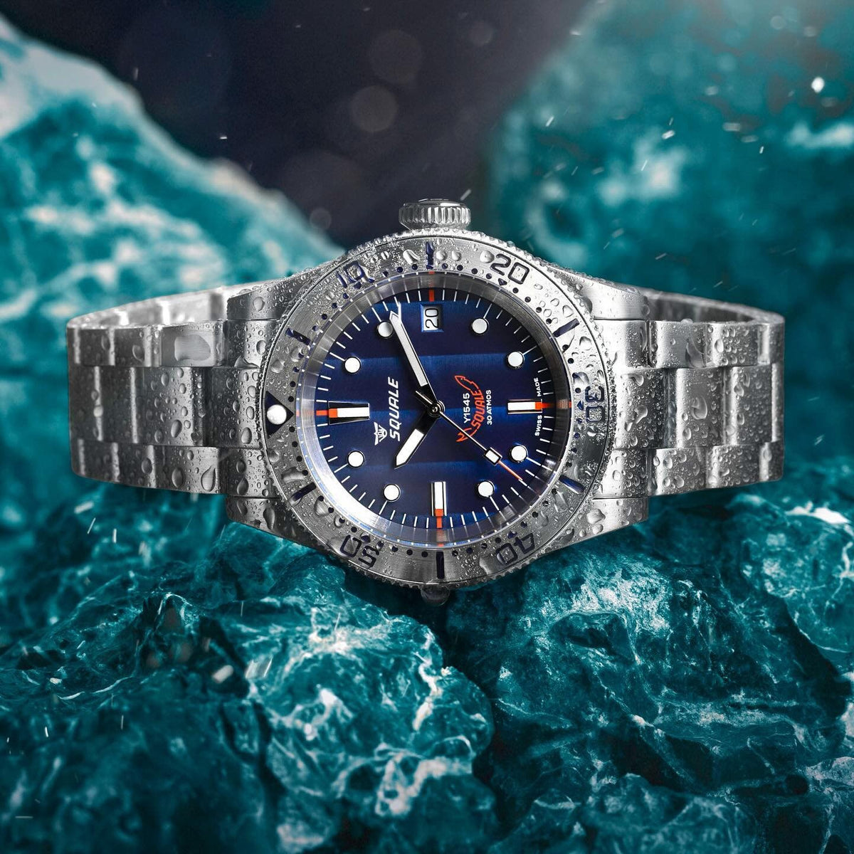 Squale Y1545 30 ATMOS luxury dive watch with blue sunray dial and stainless steel bracelet