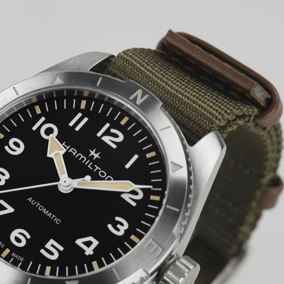 Hamilton Khaki Field 37mm Expedition Schwarz Zifferblatt NATO Automatik Uhr H70225931