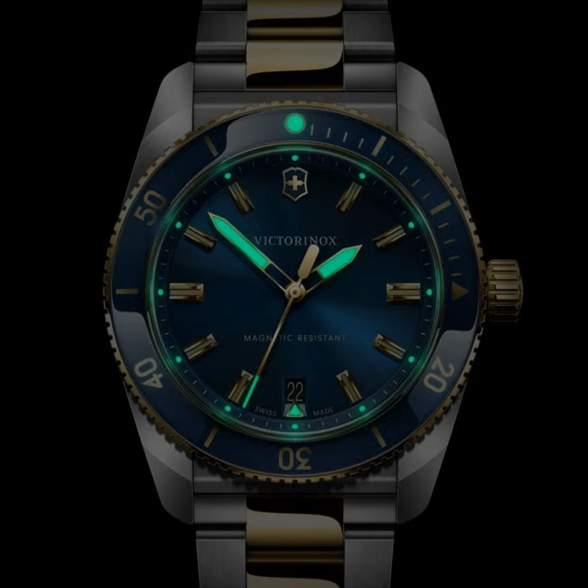 Victorinox Maverick 39mm Blue Dial Steel Mens Quartz Watch 242100
