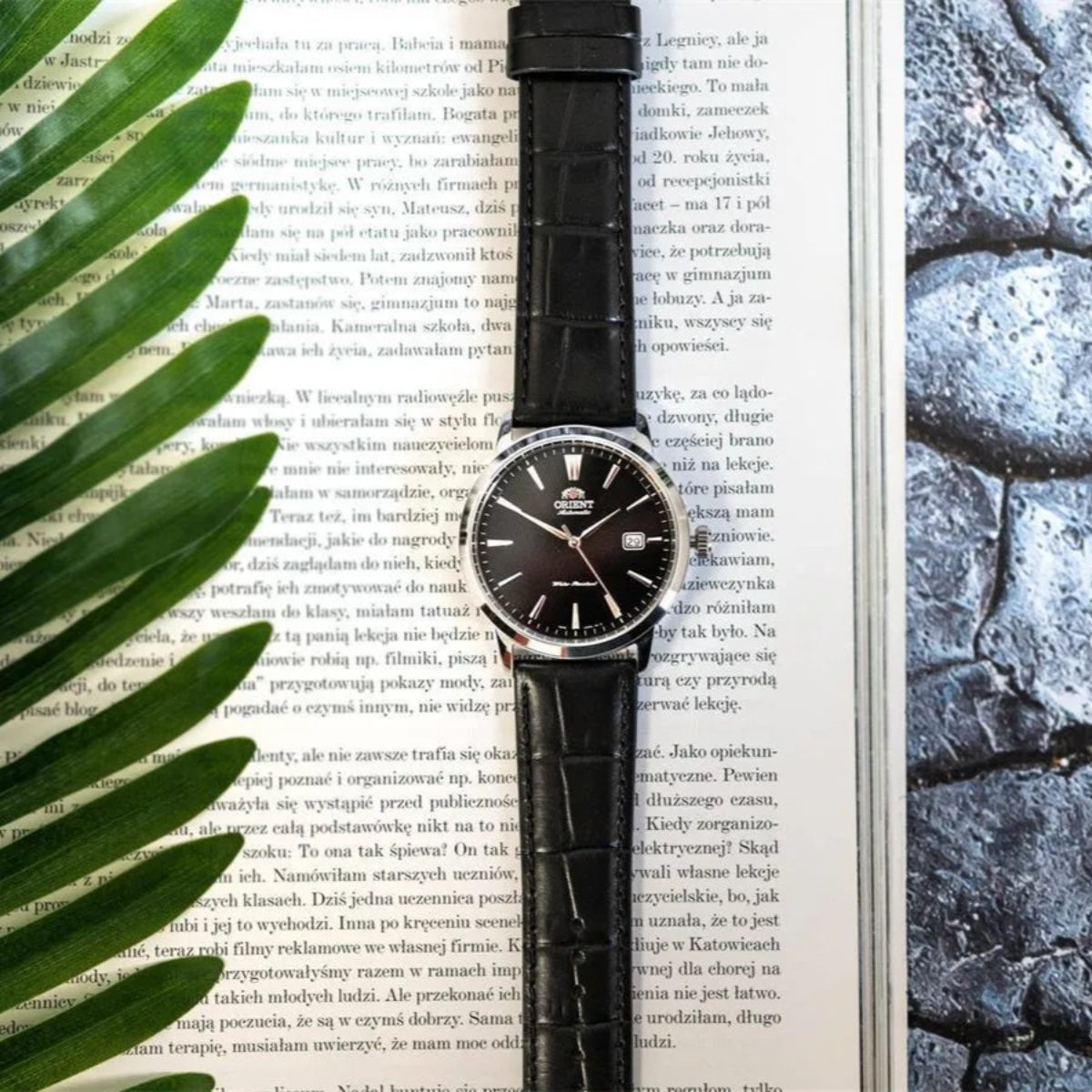 Men's automatic watch with black dial and black leather strap, 42mm case