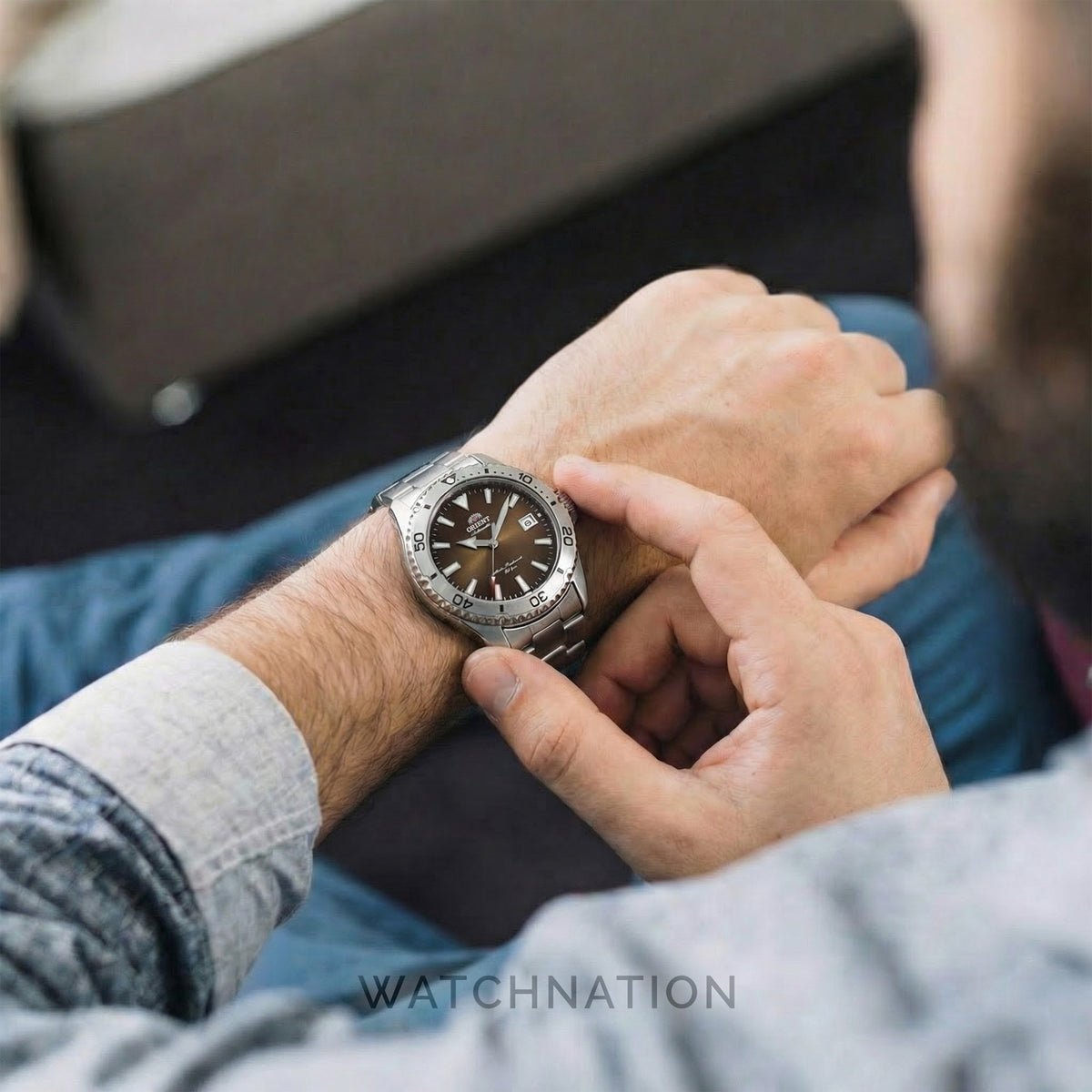 Orient Mako RA-AC0Q15Y30B automatic dive watch worn on  wrist