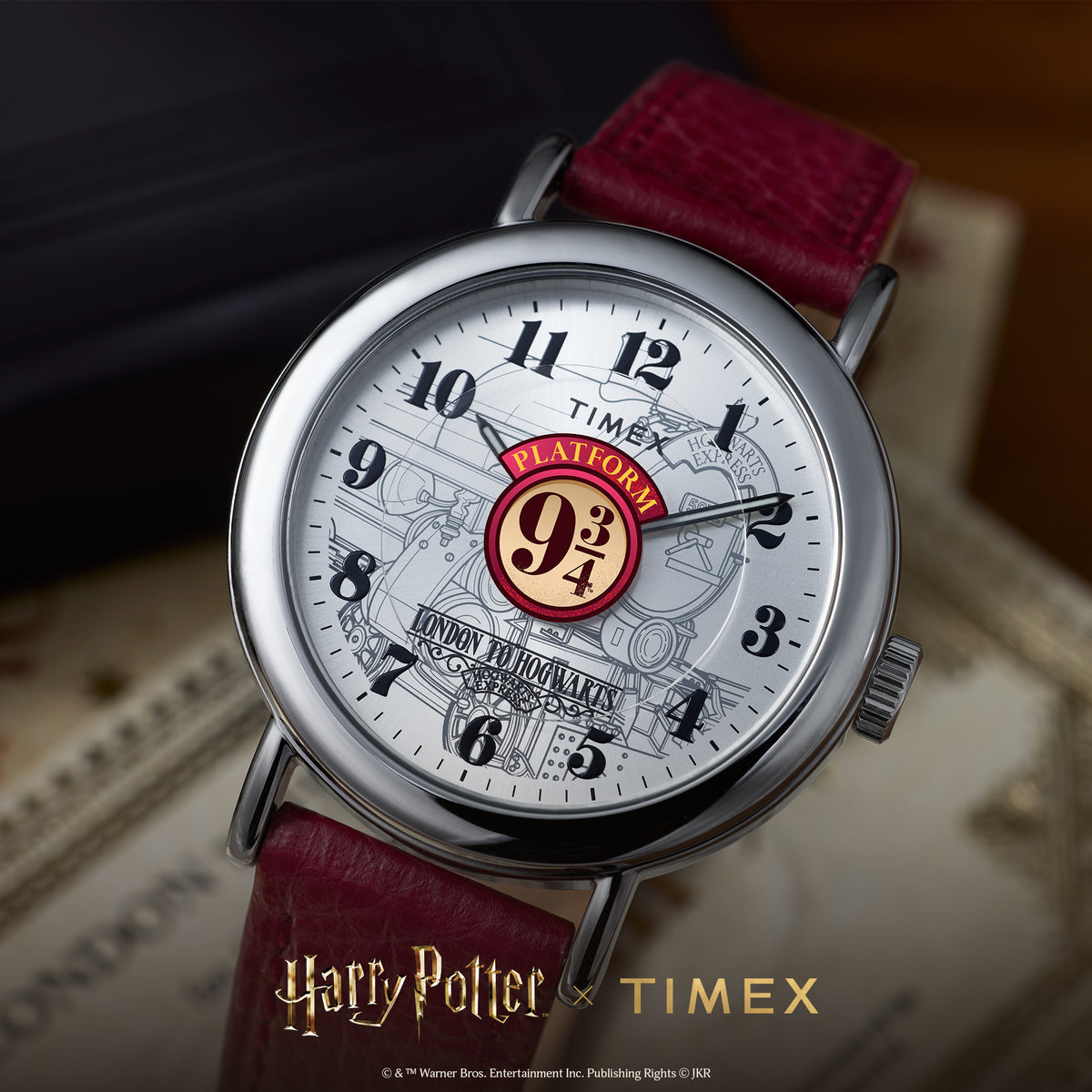 Men's quartz watch on burgundy leather strap, white dial with Platform 9¾ graphic