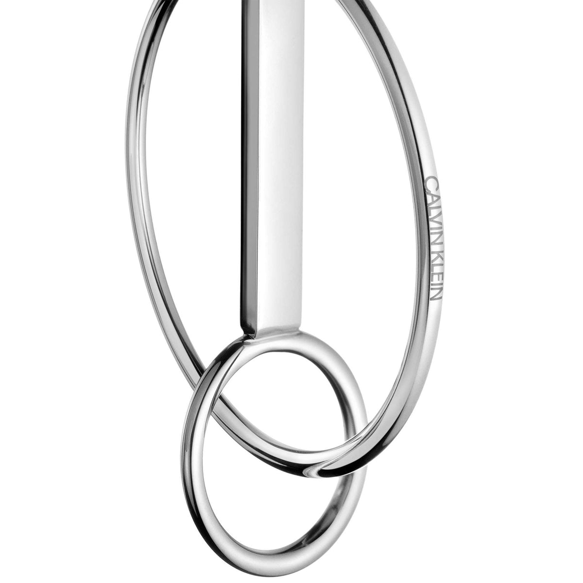 Stainless steel oval hoop pendant with interlocking loop detail, close-up