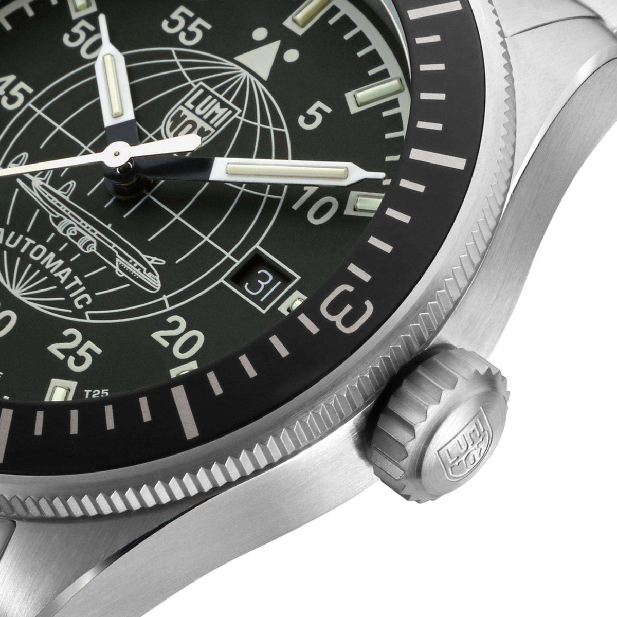 Luminox Constellation 9600 Series XA.9601.M detailed shot of textured crown and black bezel edge