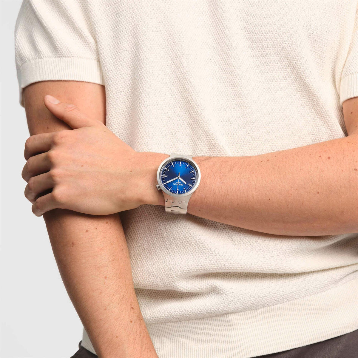 Stainless steel strap unisex quartz watch with blue dial