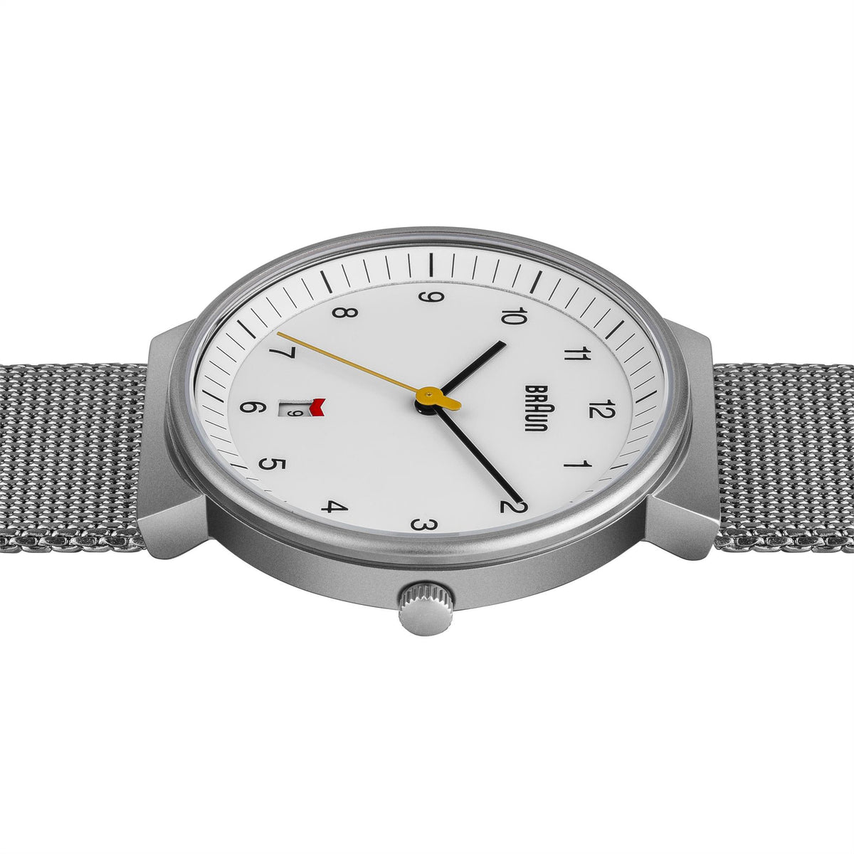 Men's analog quartz watch with white dial, silver case, and mesh steel band