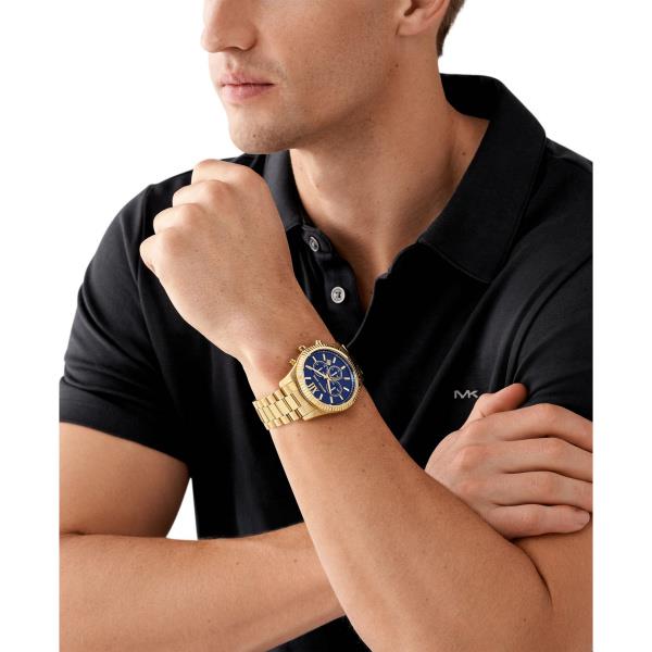 Michael Kors Lexington MK9153 men's quartz watch model shot view showing the timepiece on a wrist