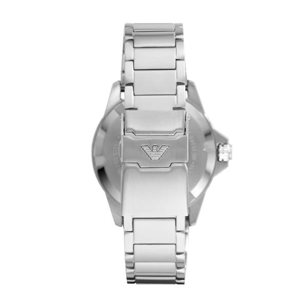 Stainless steel diver watch with metal bracelet and ridged bezel, round case