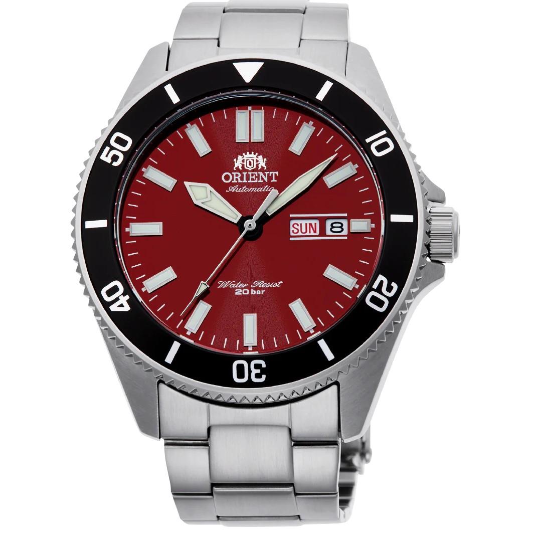 Red dial automatic men’s watch with stainless steel bracelet and black bezel