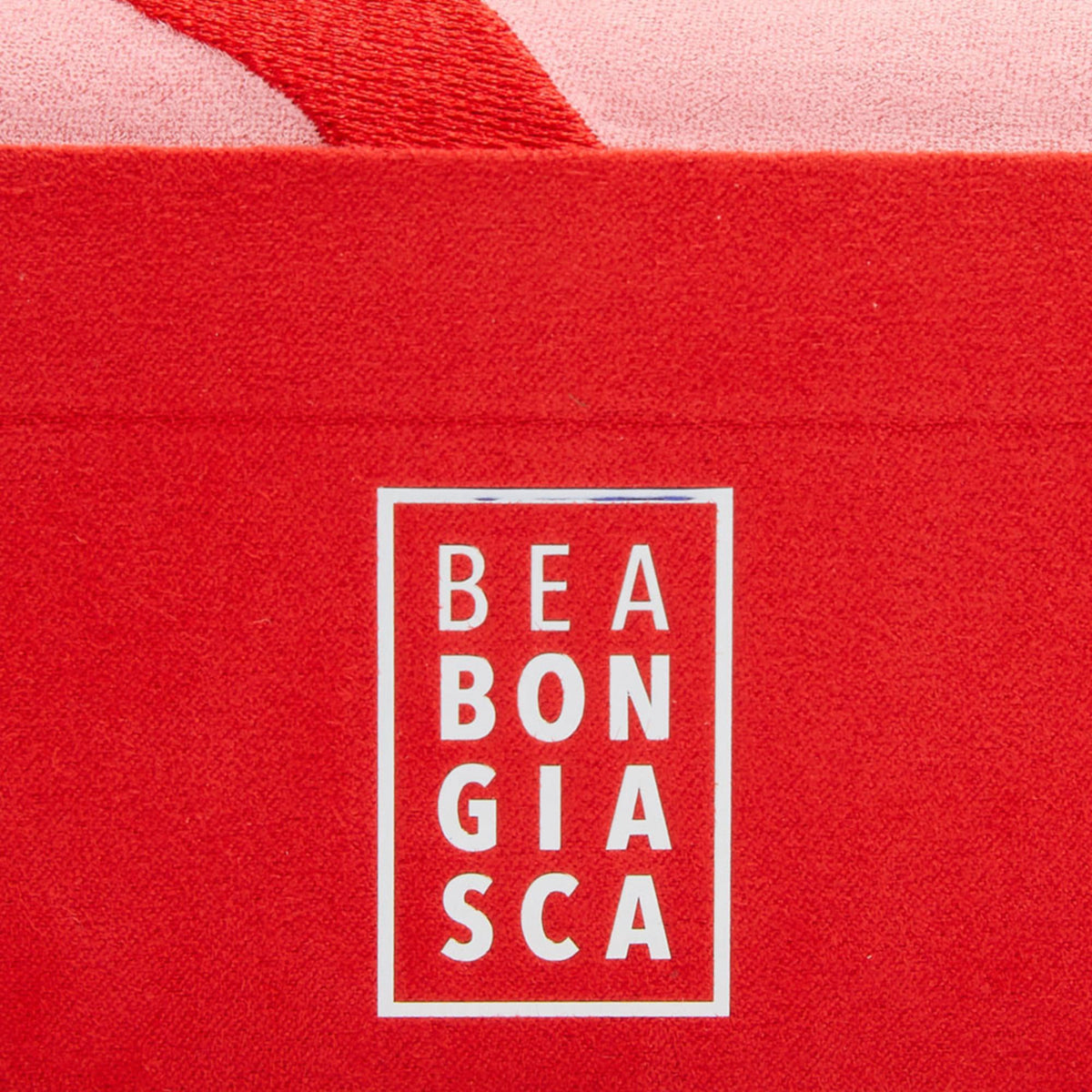 Medium jewelry box red fabric with embroidered BEA BON GIA SCA logo patch