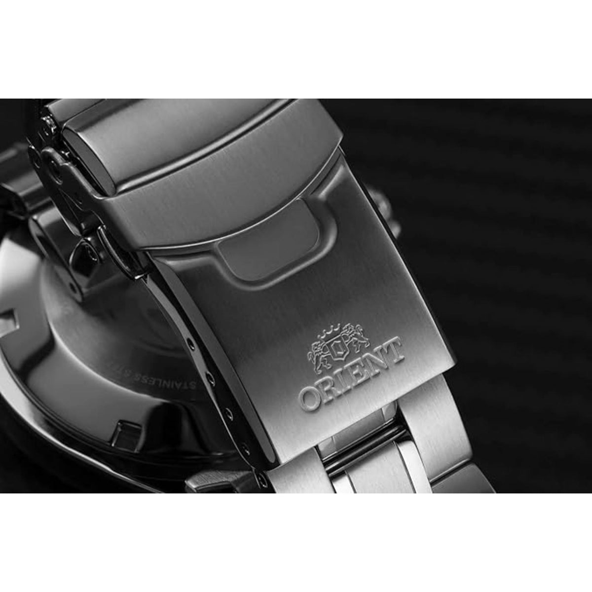 Stainless steel watch clasp with Orient logo on the buckle