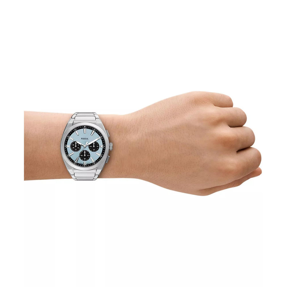 Mens wristwatch with blue chronograph dial and stainless link bracelet