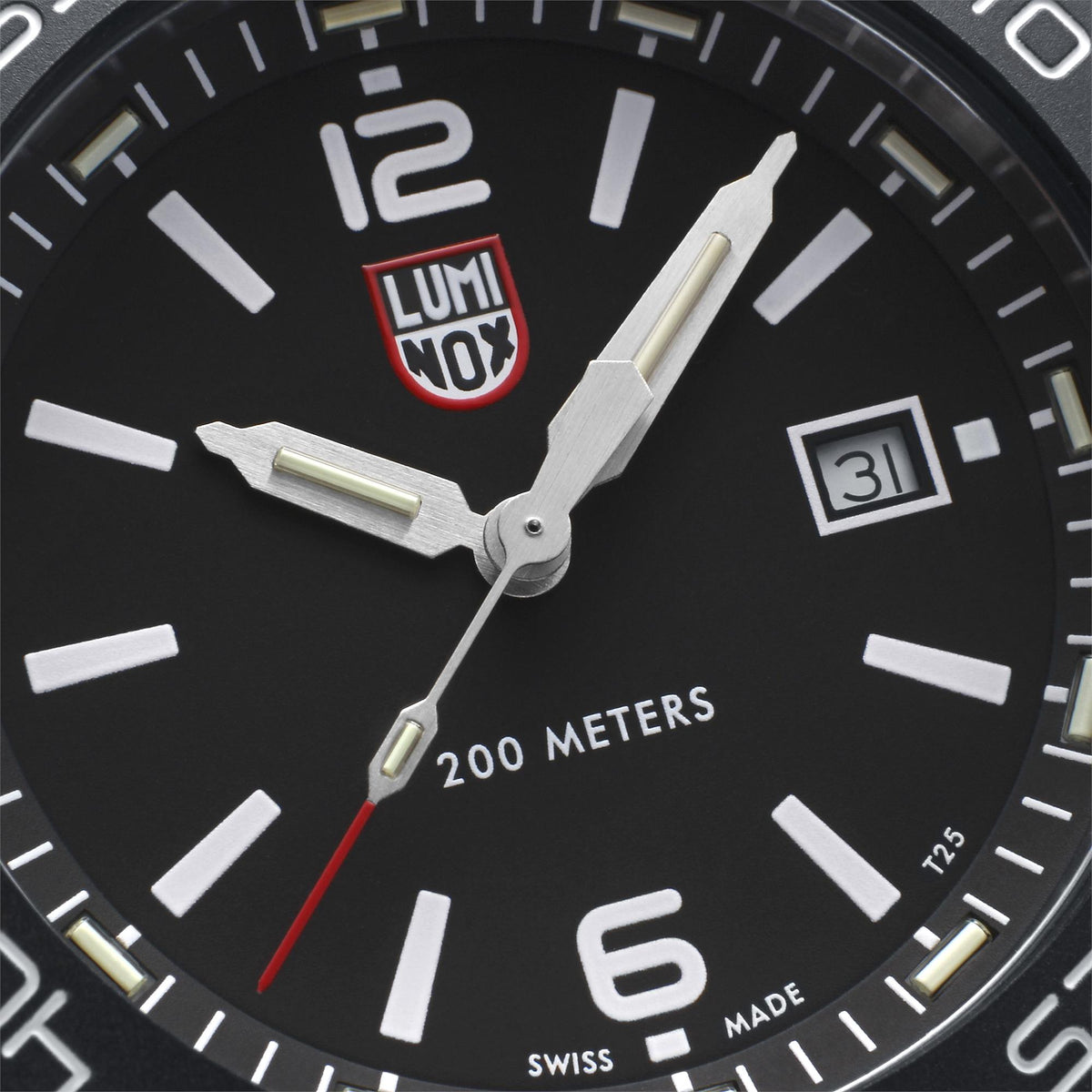 Men's diver watch dial close-up with LUMINOX logo, date window, and luminous hands.