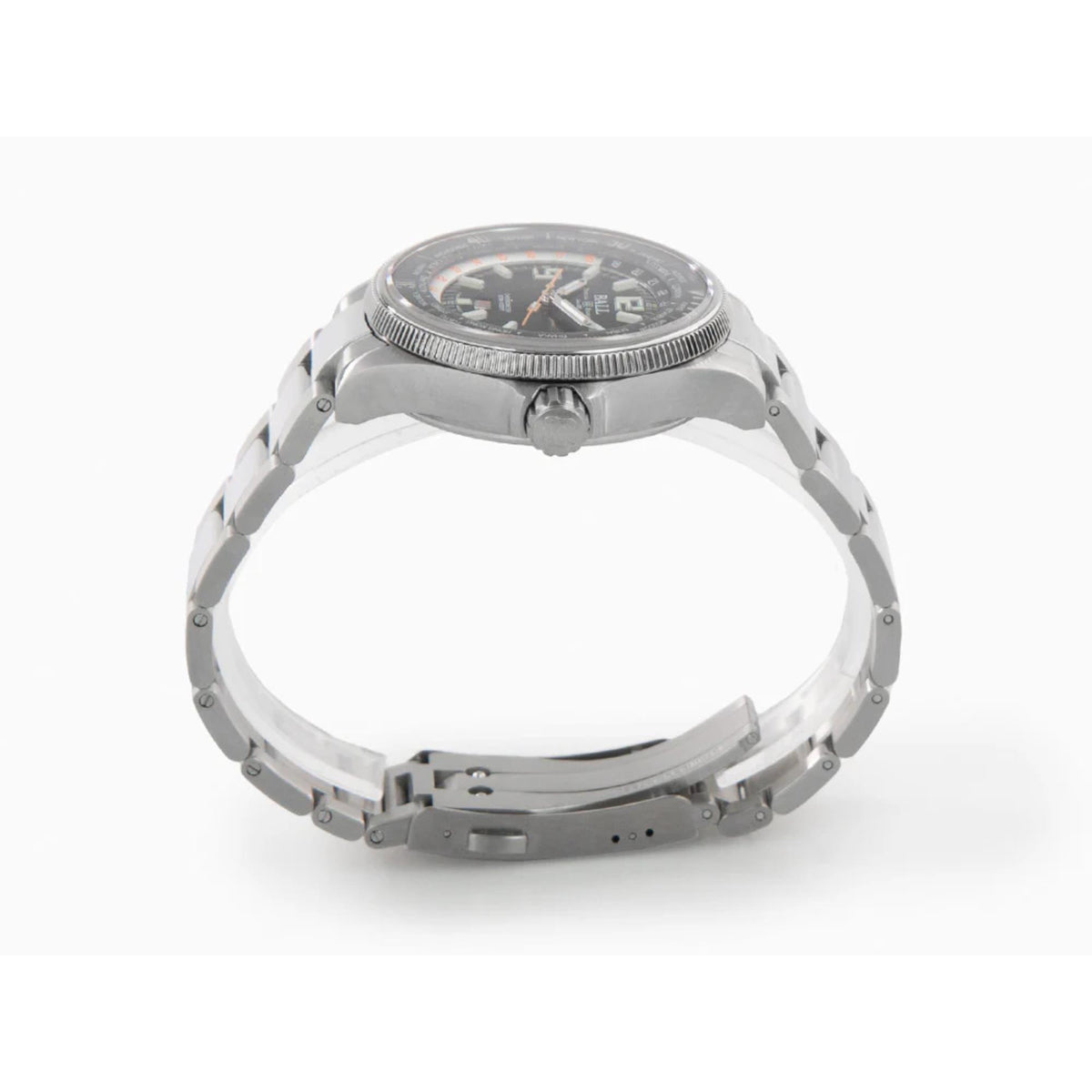 Men's automatic diver watch stainless steel case with crown and bezel details
