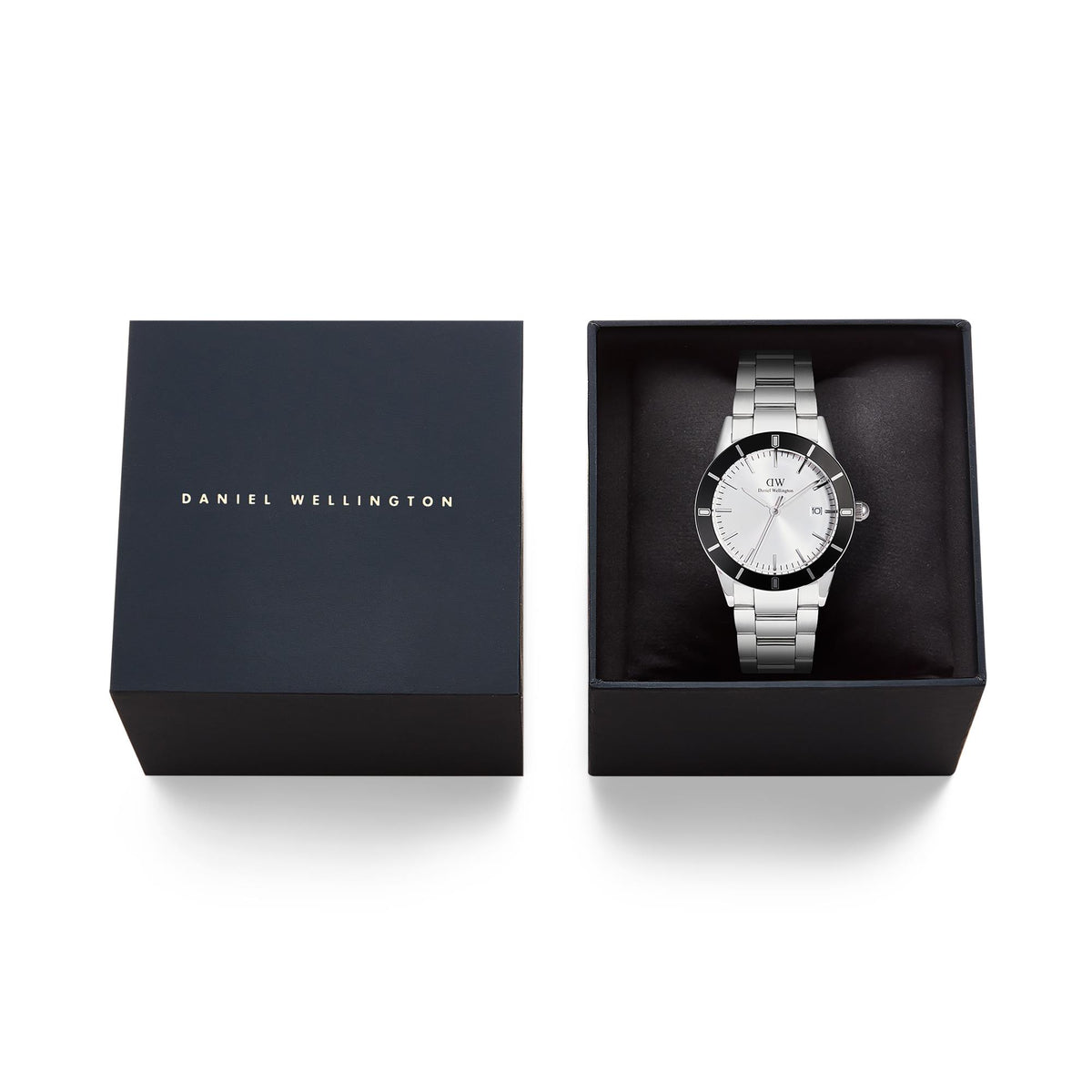 Watch in gift box with black insert, featuring a steel strap and white dial