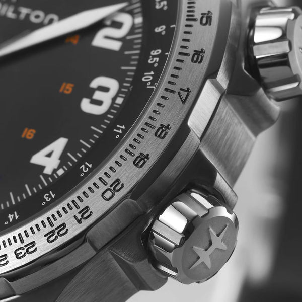 Hamilton Khaki Aviation H77755133 45mm stainless steel case side profile
