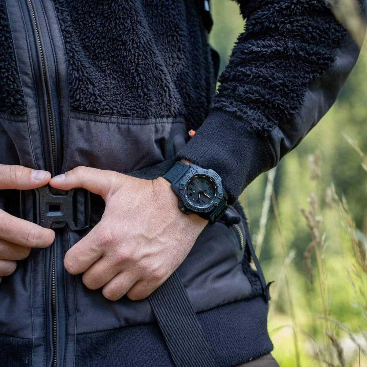 Luminox Navy SEAL 3500 Series XS.3501.BO.F wrist shot showcasing black dial with rubber strap