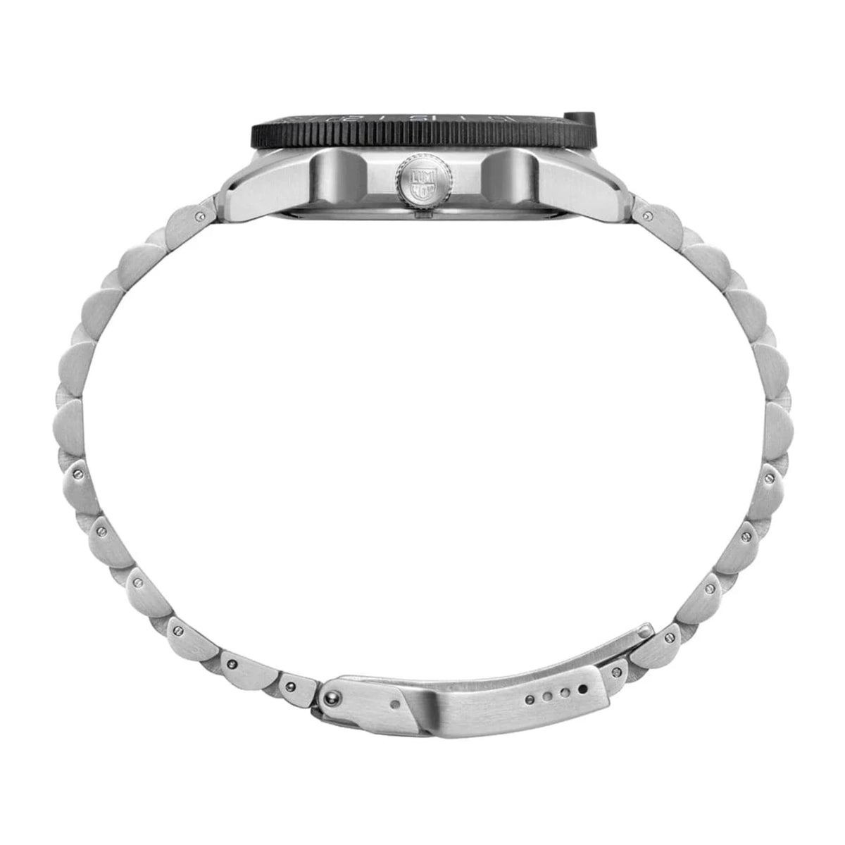 Luminox Pacific Diver XS.3122M side profile showing stainless steel case and bracelet deployment clasp
