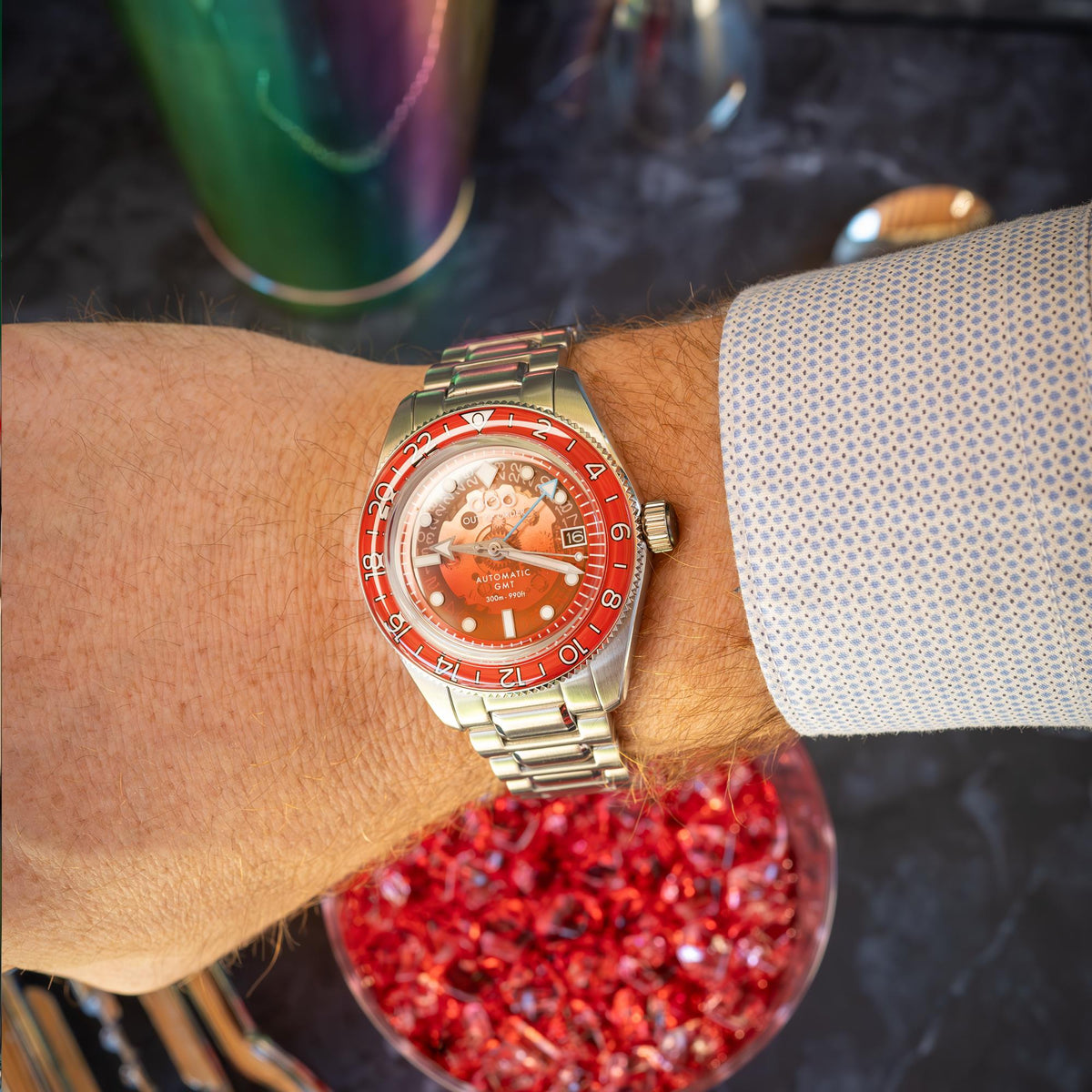 Out of Order OOO.001-25.BI.BAND.SS Limited Edition Shaker Watch