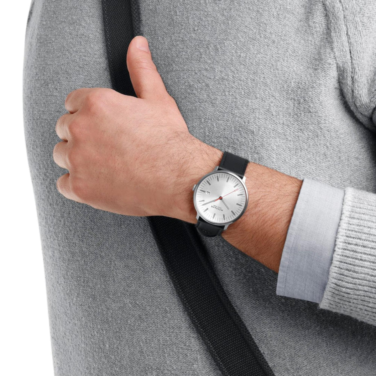 Mondaine Doppio MLE.41210.LBV off-white dial lifestyle wrist shot