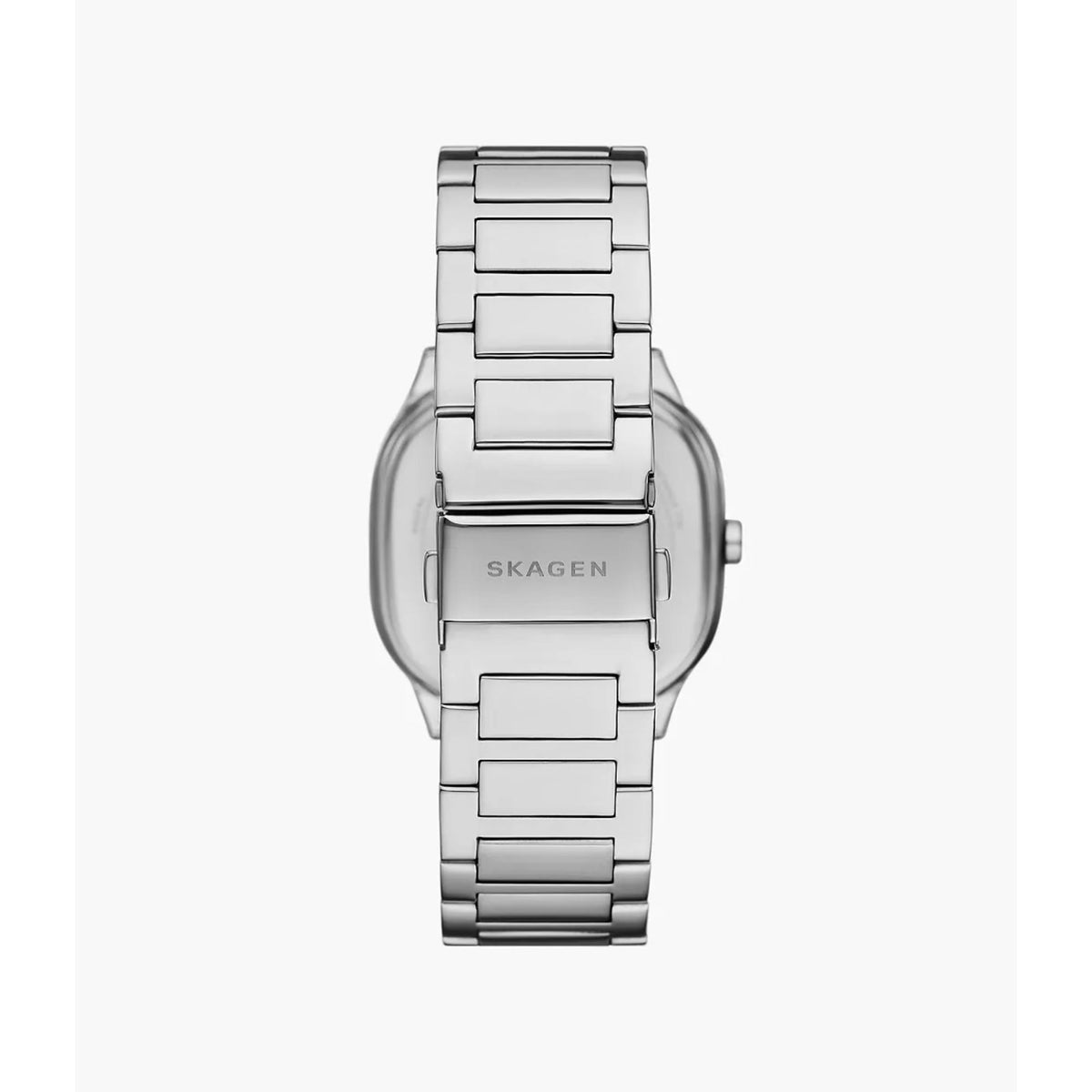 Men's quartz watch with silver steel bracelet and round case, dial and hands visible