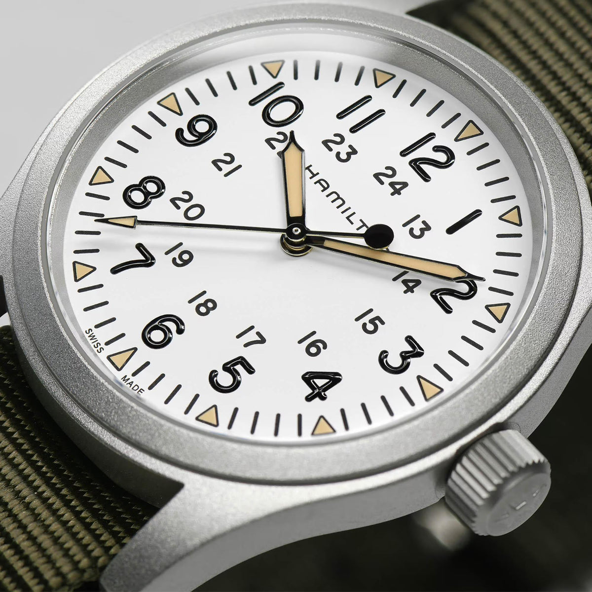 Hamilton Khaki Field H69439411 white dial with Arabic numerals and 24-hour track close-up