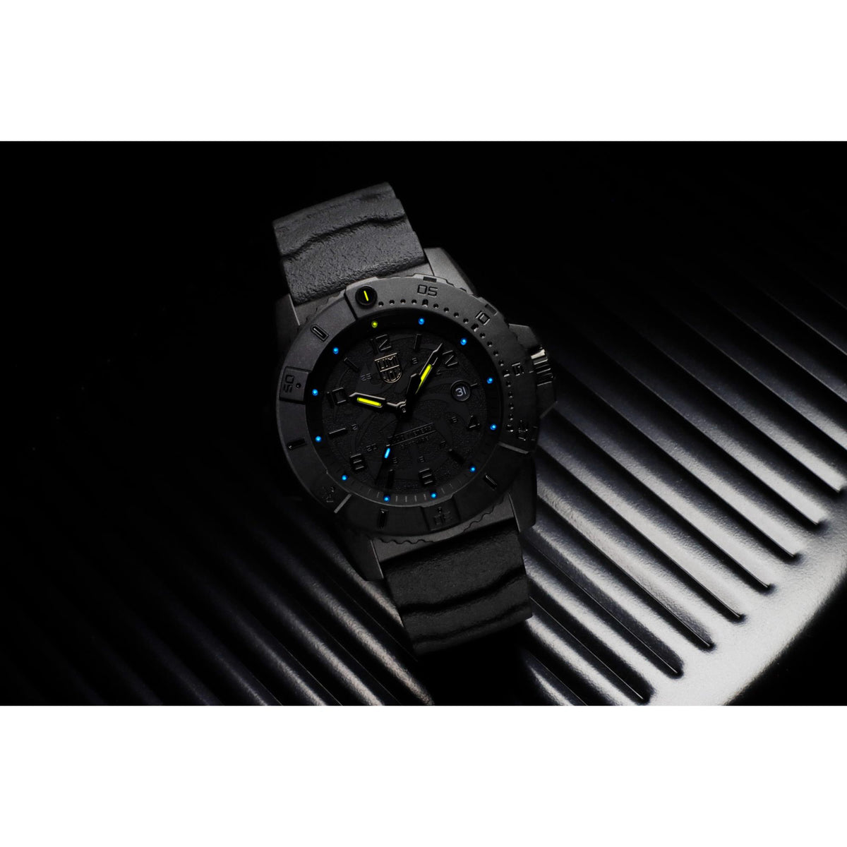 Luminox Navy SEAL 45mm men's quartz watch, black dial with luminous markers, rubber strap