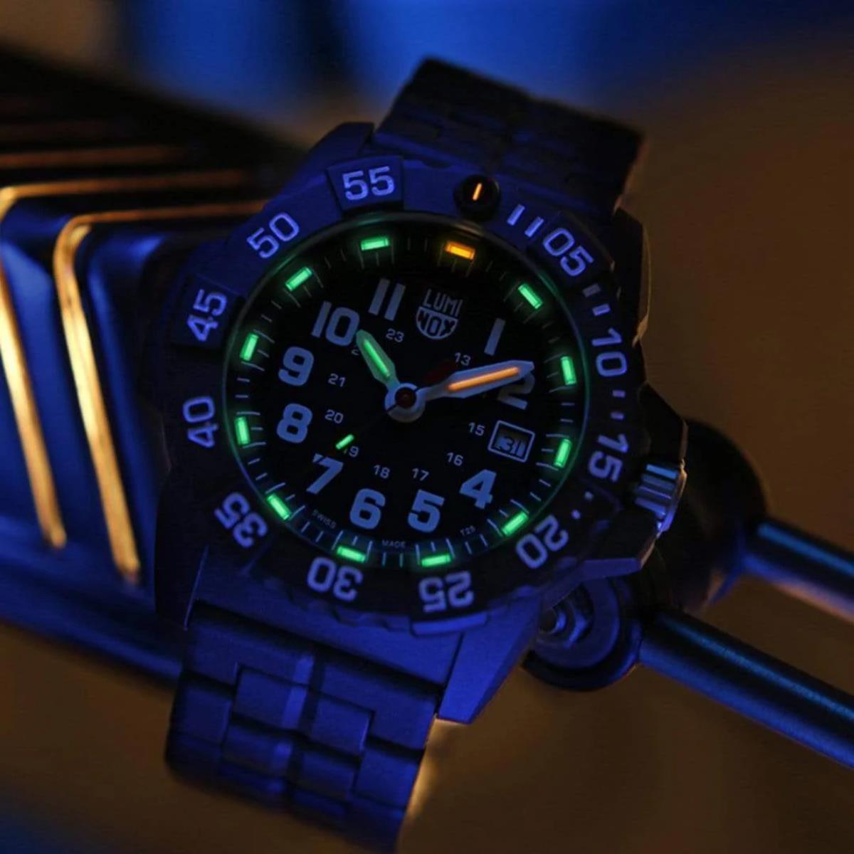 Luminox Navy Seal 3500 Series Men's Military Dive Watch XS.3502.L